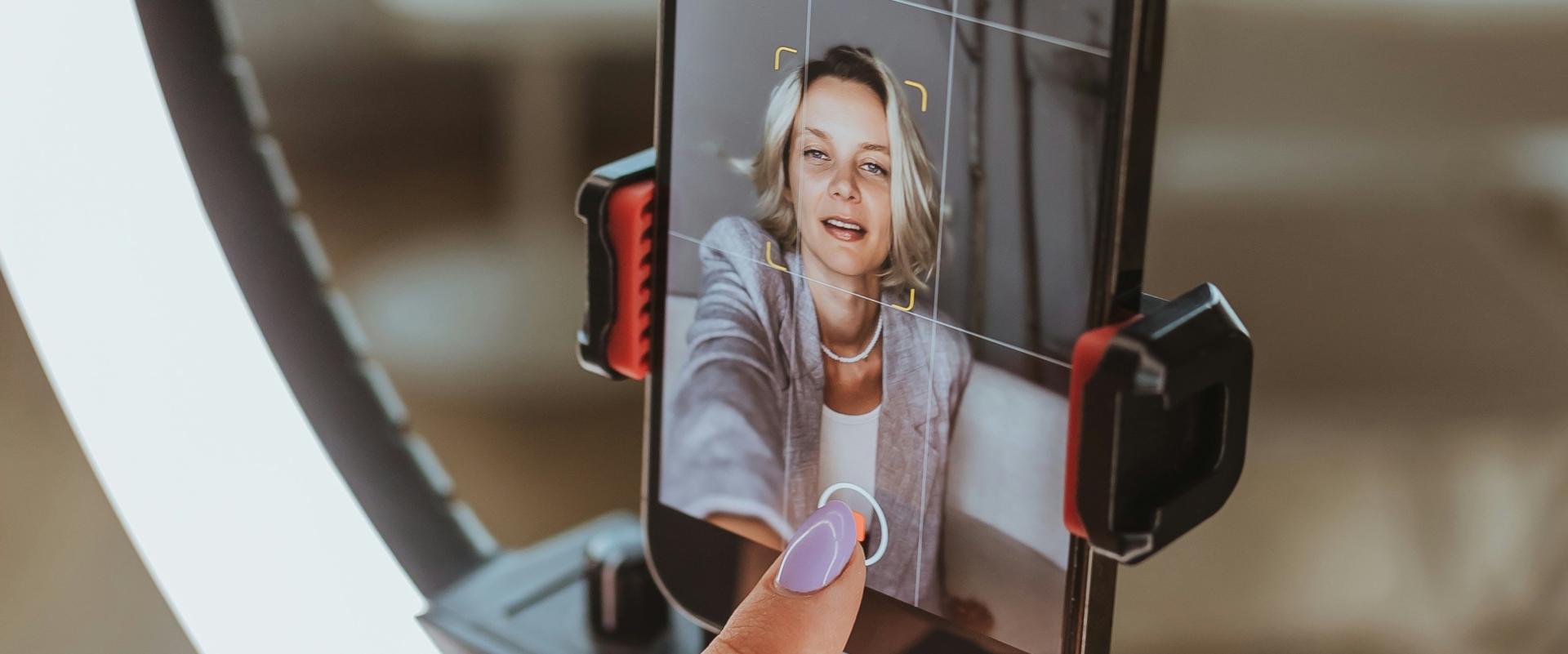 Aplikacja 2.7 usprawnia influencer marketing